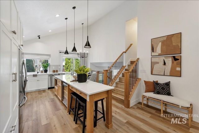 6029 N Oliver Ave, Boise, ID 83714