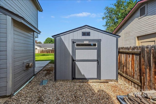 6029 N Oliver Ave, Boise, ID 83714