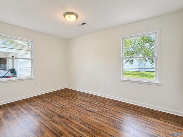 2307 12th Street SE, Decatur, AL 35601