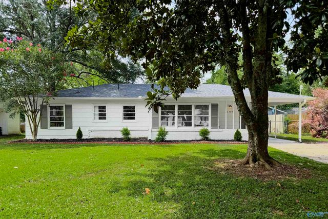 2307 12th Street SE, Decatur, AL 35601