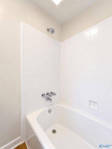 2307 12th Street SE, Decatur, AL 35601