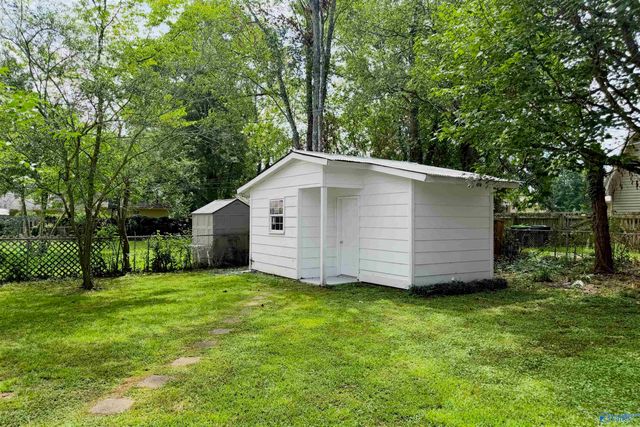 2307 12th Street SE, Decatur, AL 35601