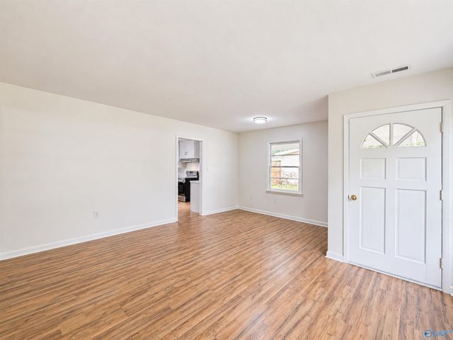 2307 12th Street SE, Decatur, AL 35601