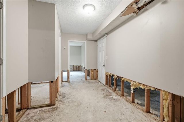 6013 Radford Drive, Riverdale, GA 30296