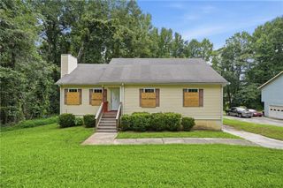 6013 Radford Drive, Riverdale, GA 30296