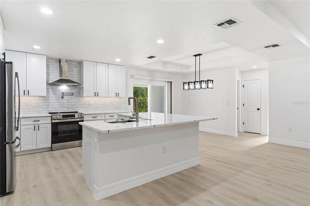 12116 PETREL AVENUE, Weeki Wachee, FL 34614