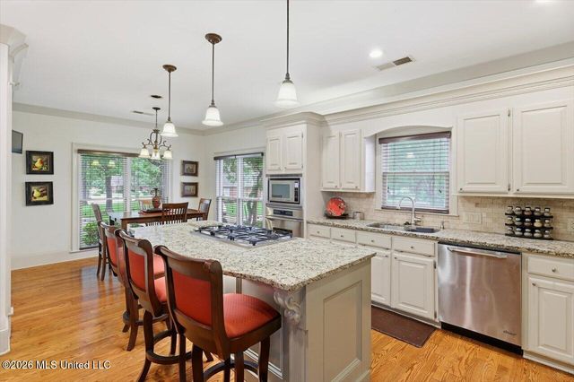 301 Feather Glen, Ridgeland, MS 39157