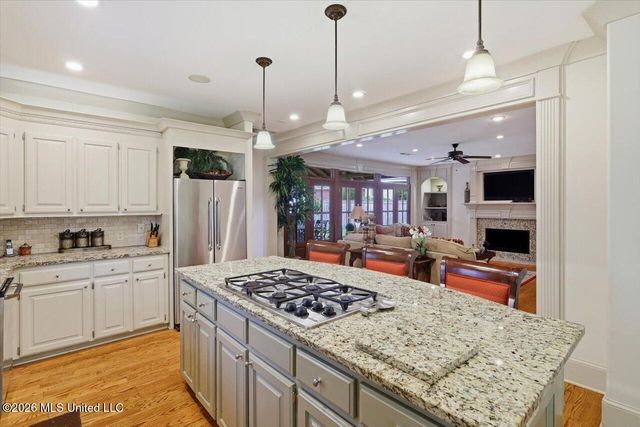 301 Feather Glen, Ridgeland, MS 39157