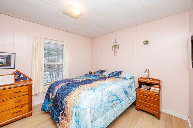 42 Trade Wind Lane, Rochester, NH 03867