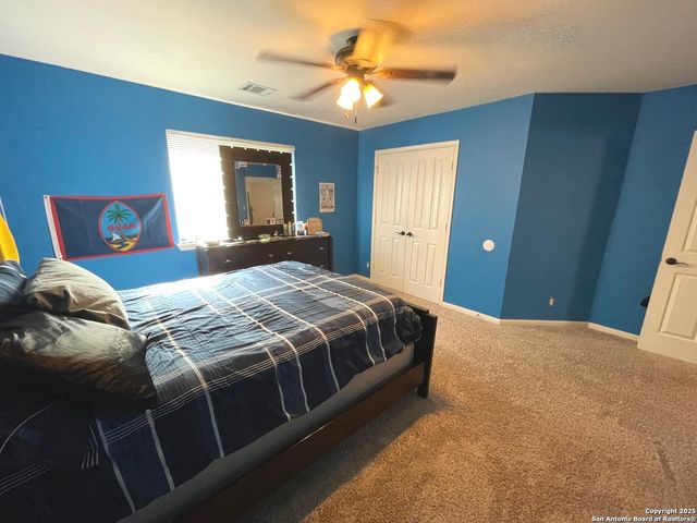 165 OZUNA DR, Cibolo, TX 78108