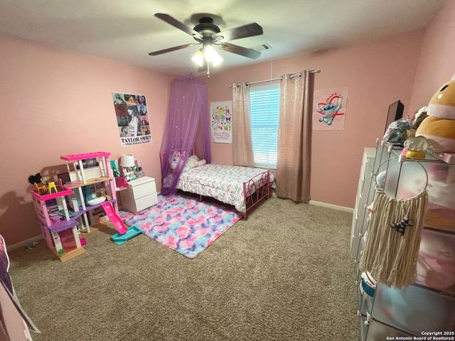 165 OZUNA DR, Cibolo, TX 78108