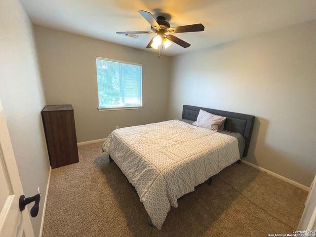 165 OZUNA DR, Cibolo, TX 78108