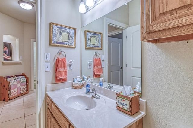 800 S 71st Street, Broken Arrow, OK 74014