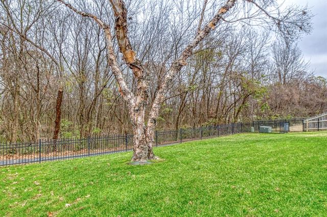 800 S 71st Street, Broken Arrow, OK 74014