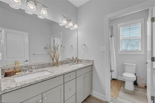 1515 Waltham LN, Newport News, VA 23608