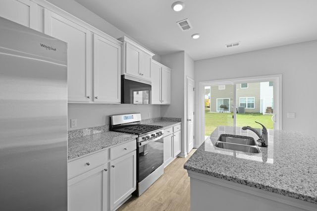 325 Bluebell Way, Moncks Corner, SC 29461