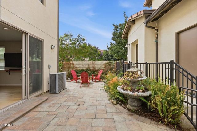 283 Los Altos Walk, Ventura, CA 93004