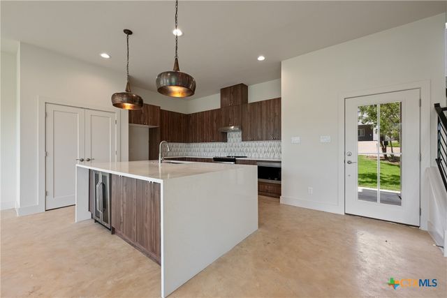 2646 Crazyhorse Pass, Austin, TX 78734