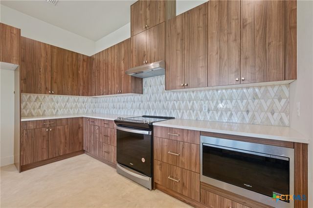 2646 Crazyhorse Pass, Austin, TX 78734