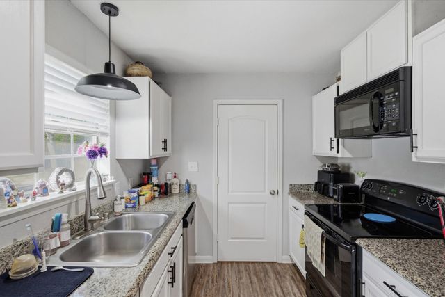 123 Harmon Road, Gun Barrel City, TX 75156