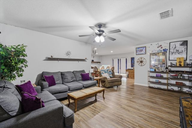 123 Harmon Road, Gun Barrel City, TX 75156