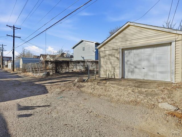 1416 E 8th St, Pueblo, CO 81001