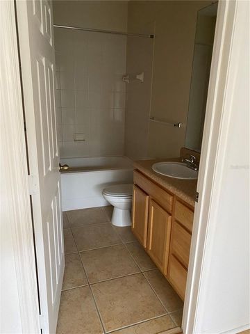 10209 COURTNEY PALMS BOULEVARD 104, Tampa, FL 33619