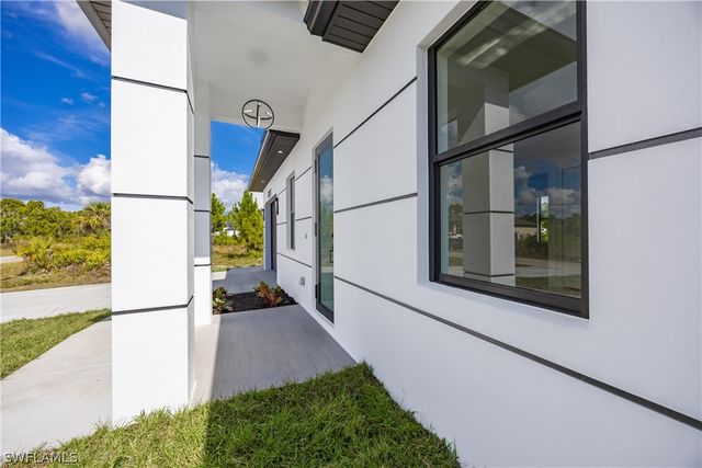 1057 Halby AVE S, Lehigh Acres, FL 33974