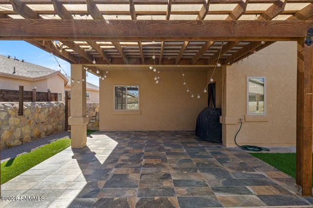 890 Holly Park Avenue, Santa Teresa, NM 88008