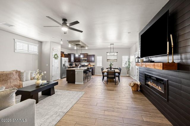 890 Holly Park Avenue, Santa Teresa, NM 88008