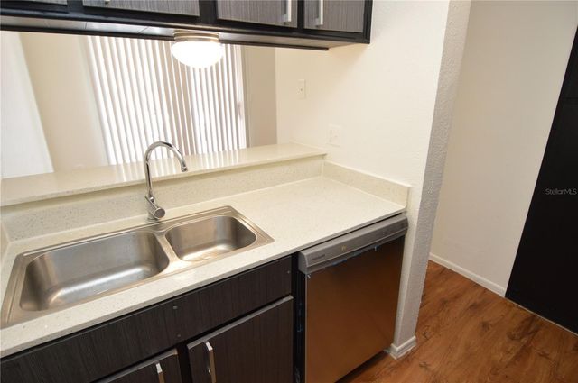 8425 CERRO CIRCLE 163, Tampa, FL 33617