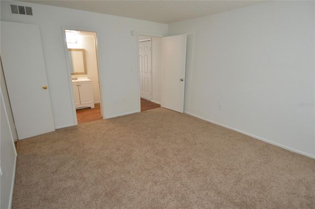 8425 CERRO CIRCLE 163, Tampa, FL 33617