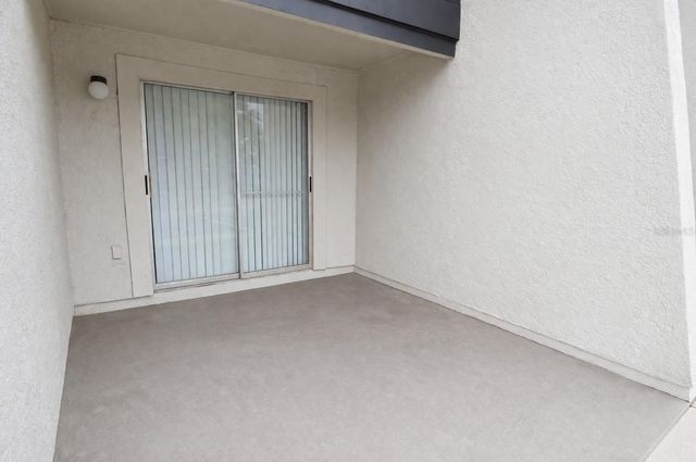 8425 CERRO CIRCLE 163, Tampa, FL 33617