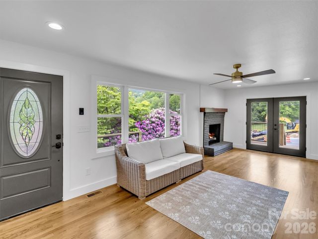3575 Dellwood Road, Waynesville, NC 28786