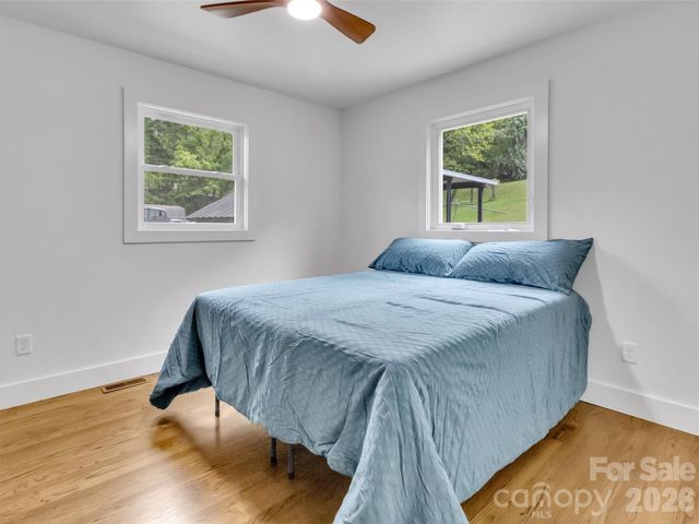 3575 Dellwood Road, Waynesville, NC 28786