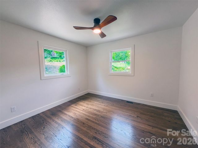 3575 Dellwood Road, Waynesville, NC 28786