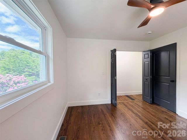 3575 Dellwood Road, Waynesville, NC 28786