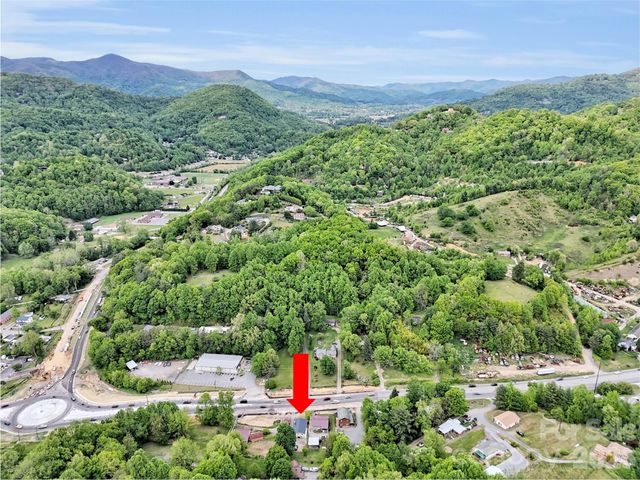 3575 Dellwood Road, Waynesville, NC 28786