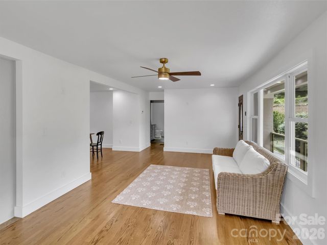 3575 Dellwood Road, Waynesville, NC 28786