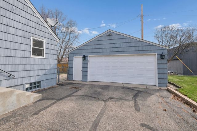 3347 Utah Avenue S, Saint Louis Park, MN 55426