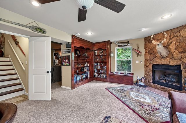 20 Queensferry Drive, Bella Vista, AR 72715