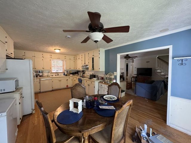 2041 Two Springs Way, Lawrenceville, GA 30043