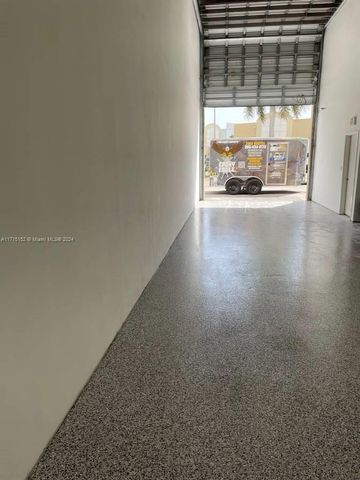 Concrete Coating & Epoxy Flooring Company, Unincorporated Dade County, FL 33174