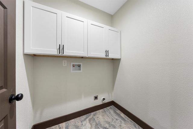 228 W Fm 27, Fairfield, TX 75840