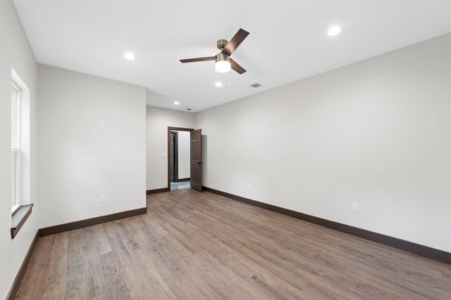 228 W Fm 27, Fairfield, TX 75840