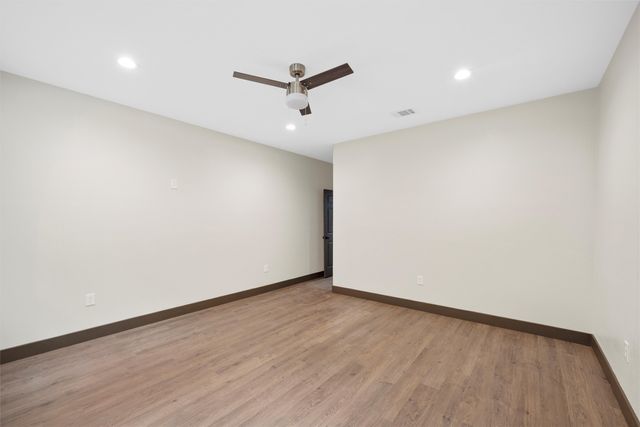 228 W Fm 27, Fairfield, TX 75840