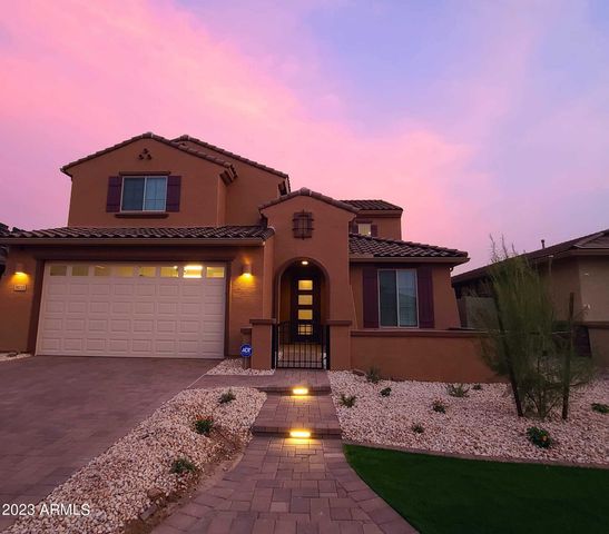 9013 W MARSHALL Avenue, Glendale, AZ 85305