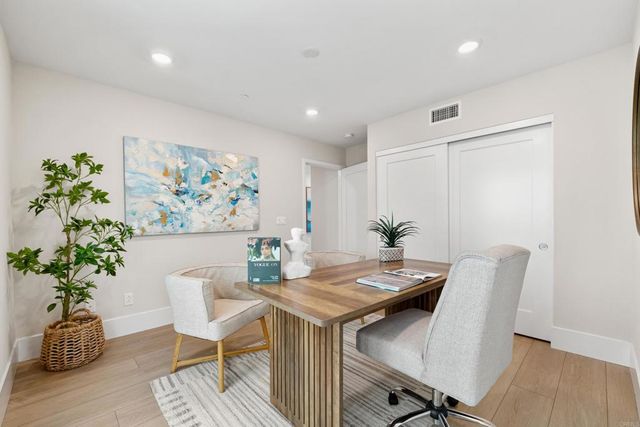 320 Chinquapin Avenue, Carlsbad, CA 92008