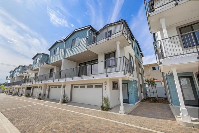 320 Chinquapin Avenue, Carlsbad, CA 92008