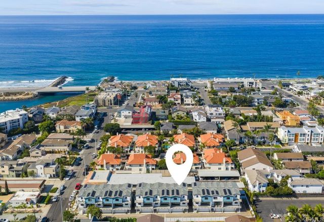 320 Chinquapin Avenue, Carlsbad, CA 92008